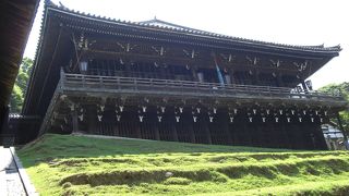 お水とりの行われる二月堂