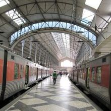ロシオ駅ホーム