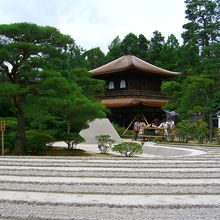 銀閣寺と銀沙灘