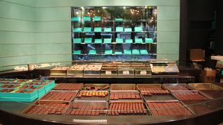 繊細かつ個性的なチョコレート