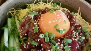 馬肉丼が食べたくなったら通ってます
