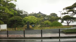 風光明媚な場所は今は・・・