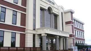 工場見学と体験工房が出来る店