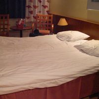 簡素な作りですが、カーテンなどの色づかいがほんとに北欧！