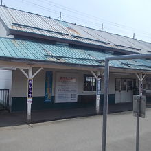 駅舎の外観