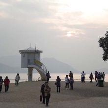 夕日が沈むビーチ