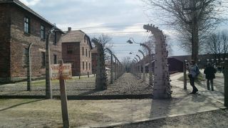 何かを語る前に、是非見ておくべき場所