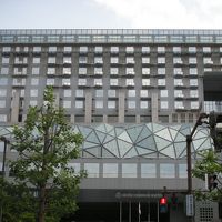 駅ビルと一体化