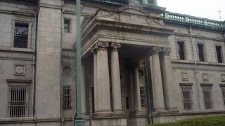 東京本店にもまけない風格