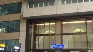 ちょっとスノッブな雰囲気