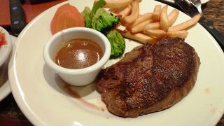 混雑時でもカウンターなら早いです☆