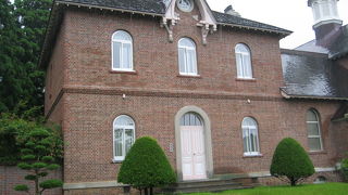 お静かに・・・。