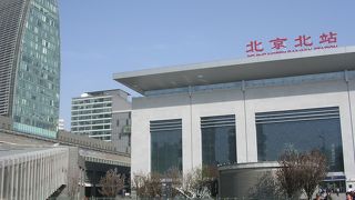 切符売り場は行列