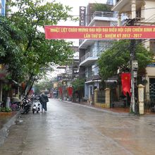 バチャン村の通り