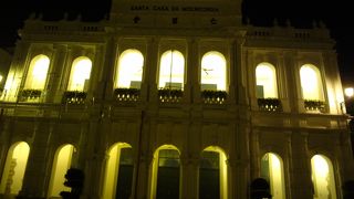 早朝は人がいない