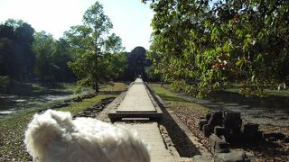 アンコール・トムの完成前は街の中心だったそうです！