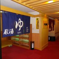 大浴場入口（夜・朝、男女逆になります）