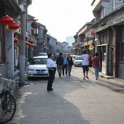 中国っぽい骨董品街です。