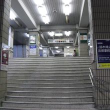 西尾駅2