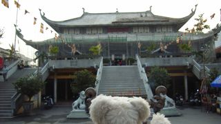 ホーチミンで最大の寺院！