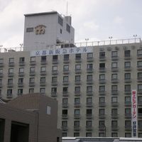 外観はやや古いが中はきれい