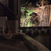 山小屋風露天風呂