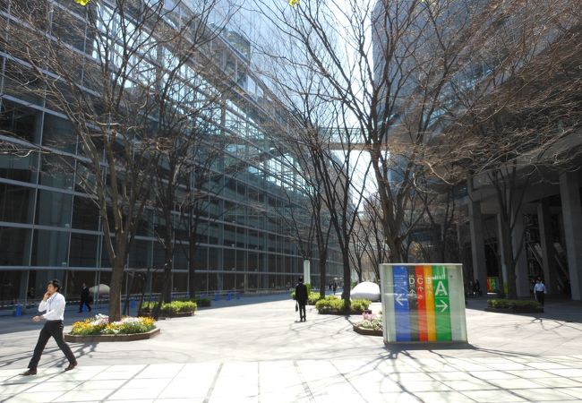 東京国際フォーラム地上広場