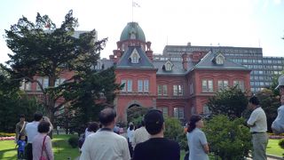 北海道庁旧本庁舎・・・札幌の観光名所のひとつです。