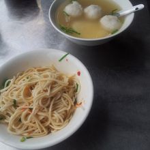 魚丸湯と一緒に食べるとおいしさ倍増(^_^)b