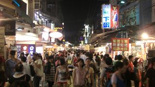 台湾観光でははずせまん！