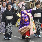 平家の女官の悲哀をしのぶ先帝祭り