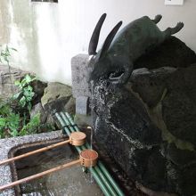 宇治神社・御手洗い