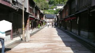 下町情緒が味わえます