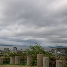 サービスエリアから眺めた琵琶湖