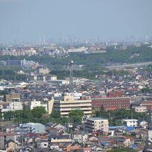 東京スカイツリーや新宿高層ビル群が望まれます。