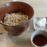 瑞々しいお蕎麦の丸富