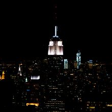 エンパイアを拝む