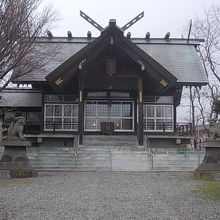 近くにある豊足神社
