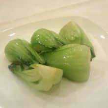 ７）青菜炒め（この日は青梗菜）