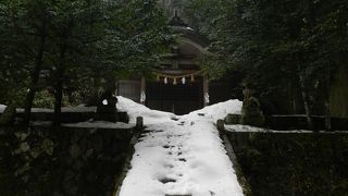 滝山神社