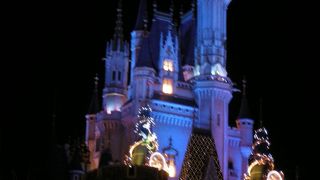 夜のライトアップ