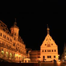 夜の一人歩きも平気です。