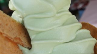 抹茶ソフトがおいしいお店！