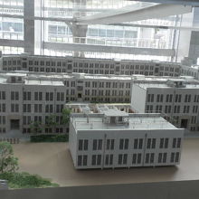 元は陸軍が使用していた場所なのですね。展示がありました。