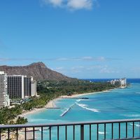 タワーの上のフロアーになります。天井がなく最高の景観