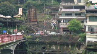 良質な温泉と滝