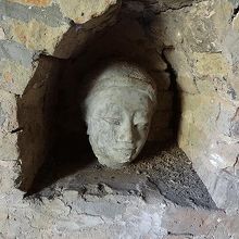 ベイベイ内の仏頭