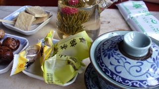 豫園周辺の賑わいを眺めつつ、優雅にくつろげます☆