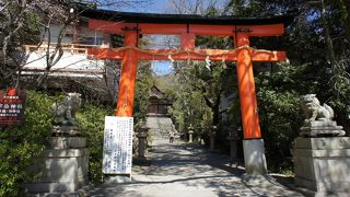 宇治神社と宇治上神社は一対の関係