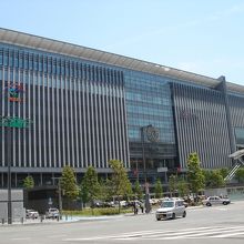 博多駅デザインがかっこよくなった